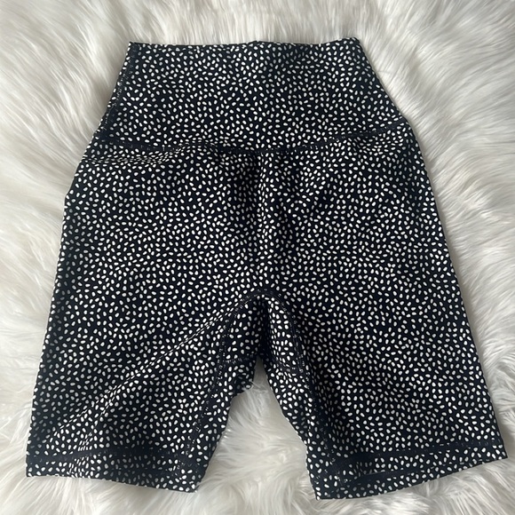 Buffbunny legacy shorts 6 inches - Picture 5 of 5